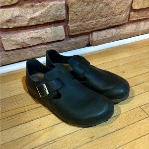 Black Birkenstock Clogs